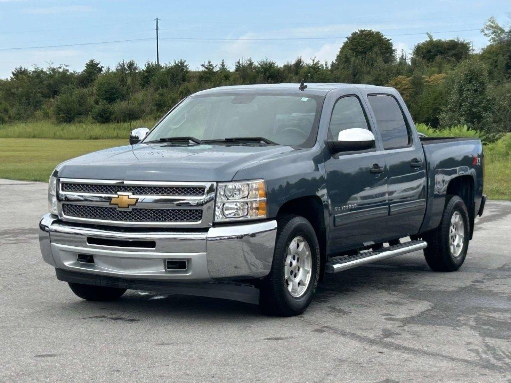 Chevrolet Silverado 1500 4WD Crew Cab 143.5" LT 2013
