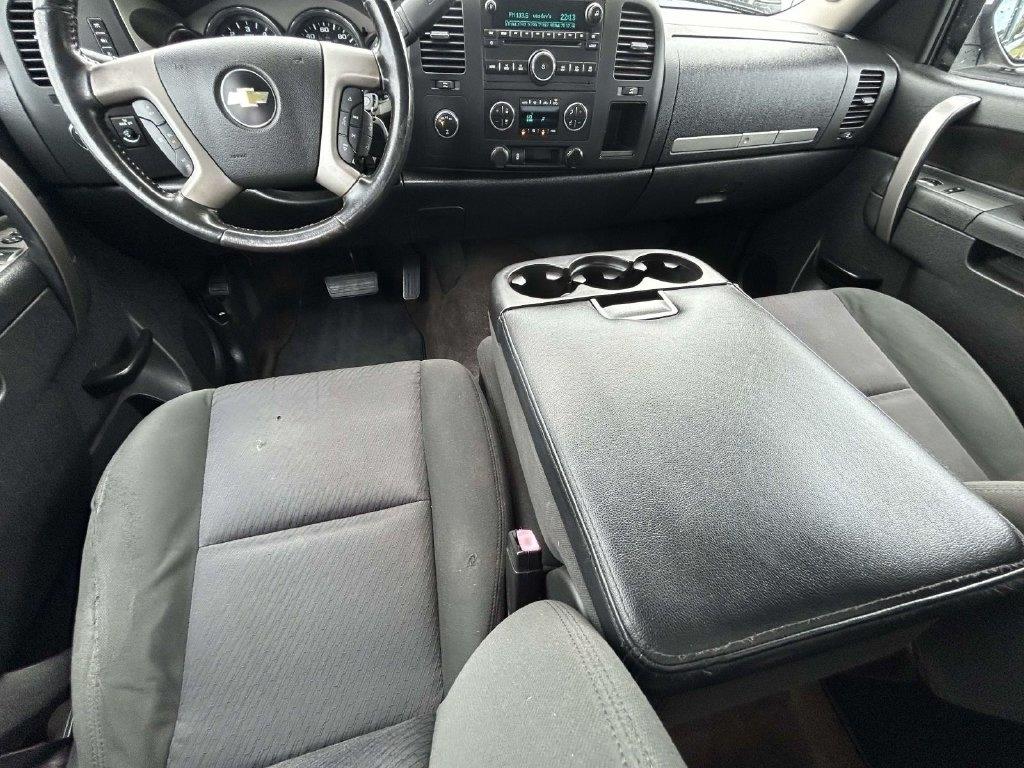 Chevrolet Silverado 1500 4WD Crew Cab 143.5" LT 2013