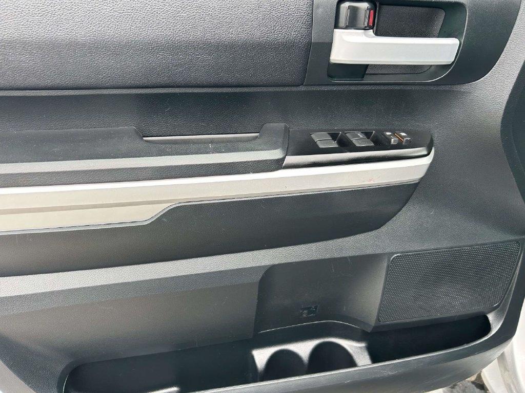 Toyota Tundra 4WD TRD Pro CrewMax 5.5' Bed 5.7L FFV (Natl) 2017