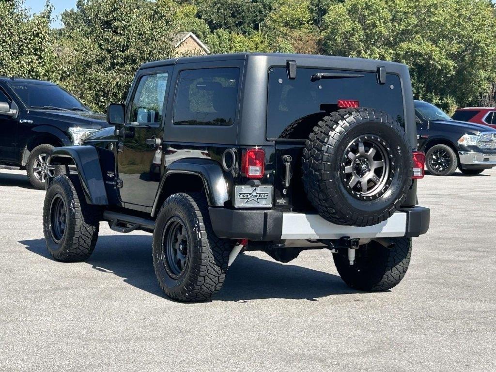 Jeep Wrangler 4WD 2dr Sahara 2015