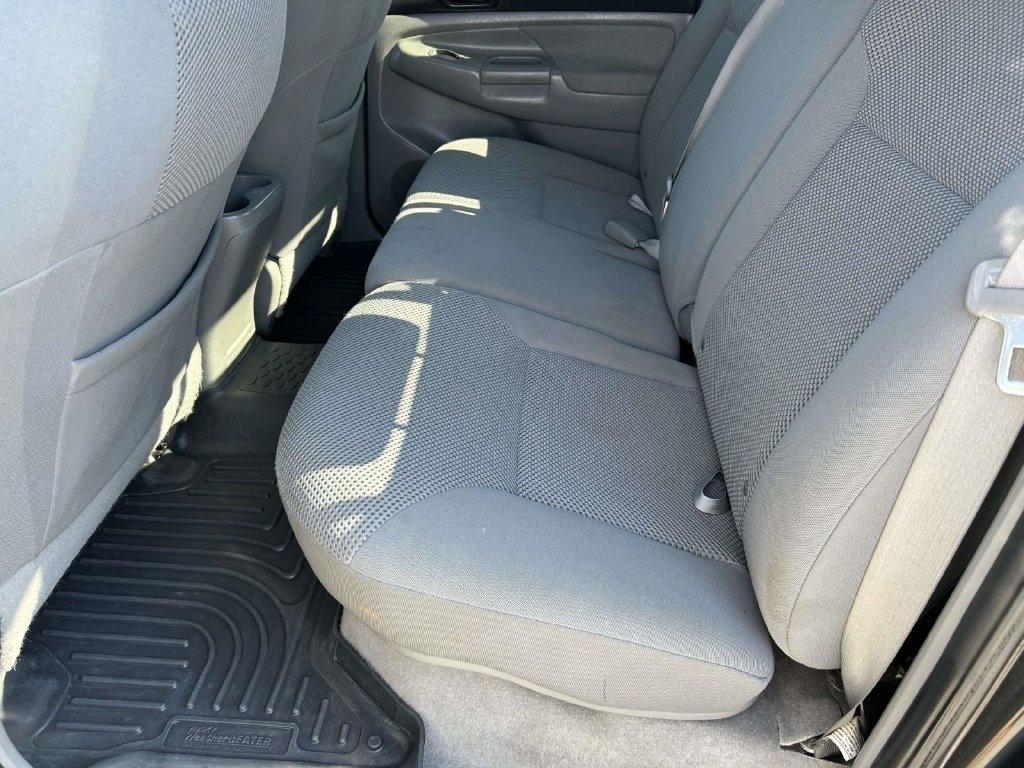 Toyota Tacoma 4WD Double V6 MT (Natl) 2010