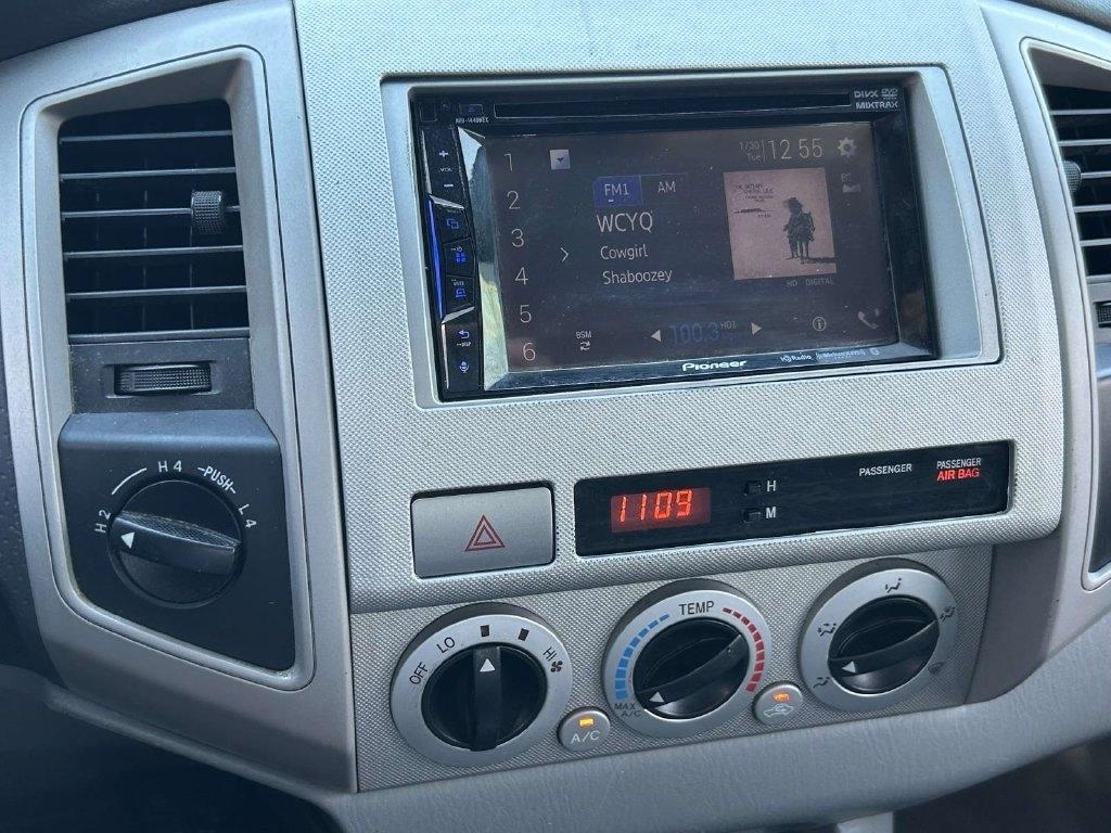 Toyota Tacoma 4WD Double V6 MT (Natl) 2010