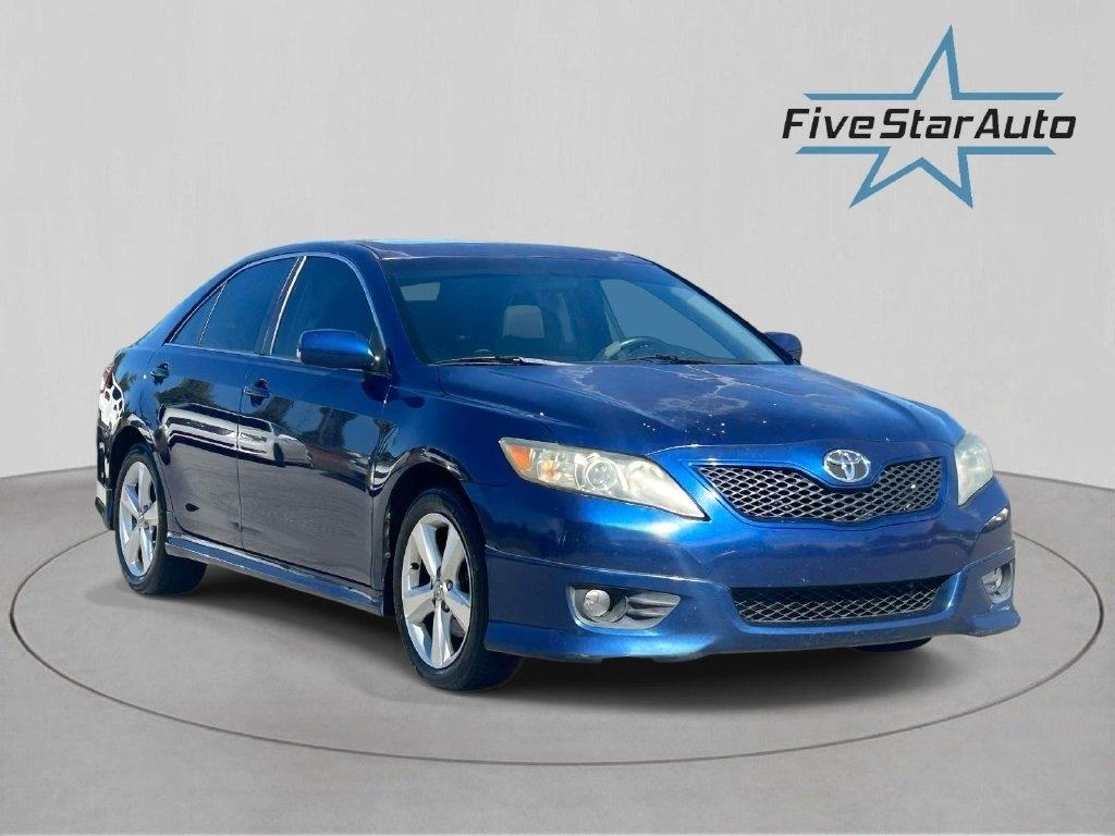 Toyota Camry 4dr Sdn I4 Man LE (Natl) 2011