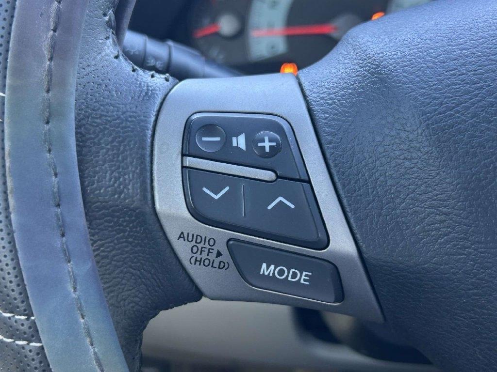 Toyota Camry 4dr Sdn I4 Man LE (Natl) 2011