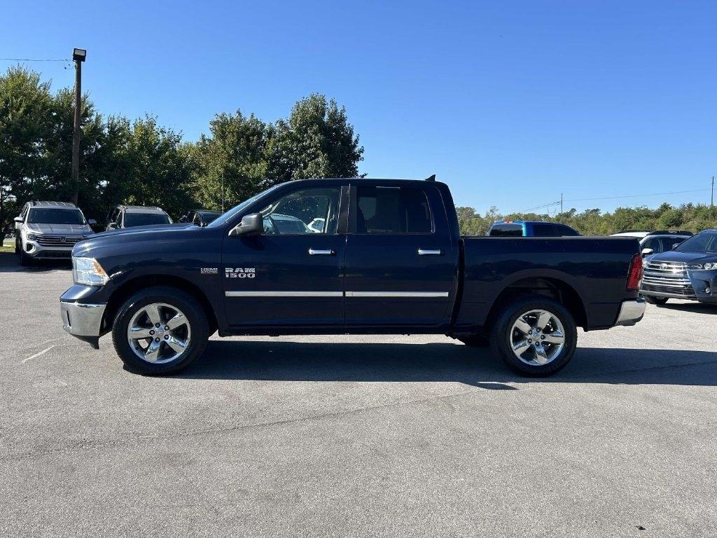 RAM 1500 4WD Crew Cab 140.5" Big Horn 2013