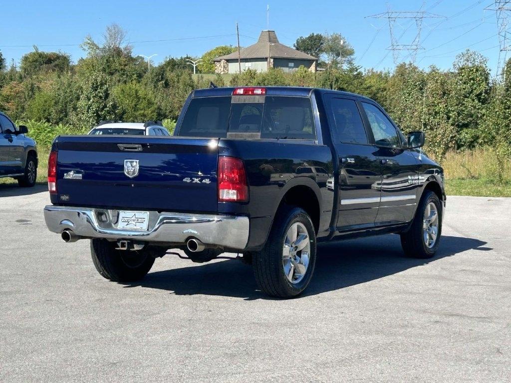 RAM 1500 4WD Crew Cab 140.5" Big Horn 2013