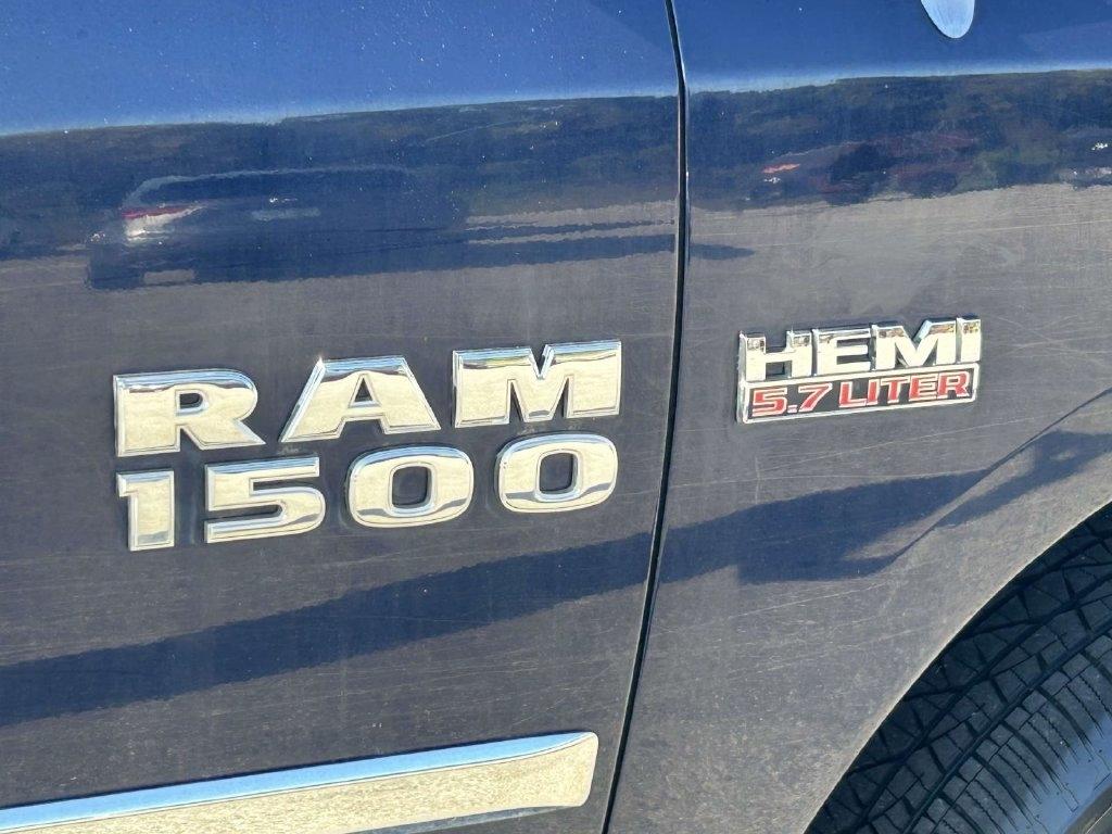 RAM 1500 4WD Crew Cab 140.5" Big Horn 2013
