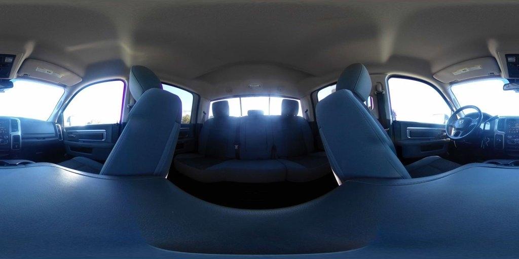 RAM 1500 4WD Crew Cab 140.5" Big Horn 2013