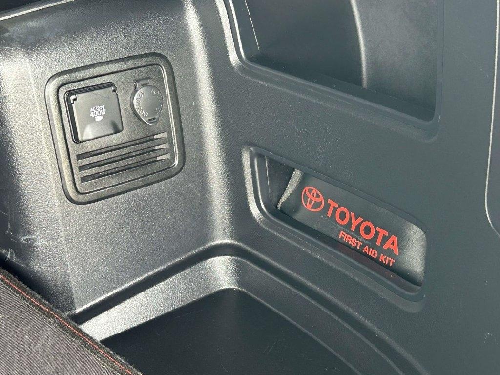 Toyota 4Runner TRD Off Road Premium 4WD (Natl) 2022