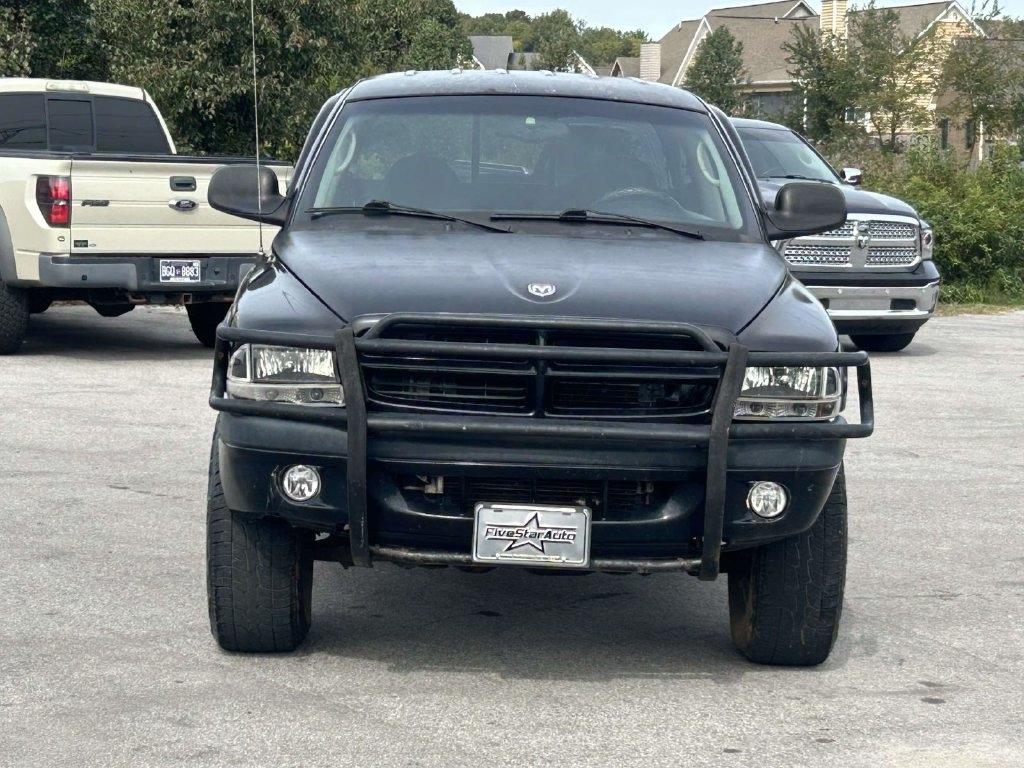 Dodge Dakota Quad Cab 131" WB 4WD Sport 2001