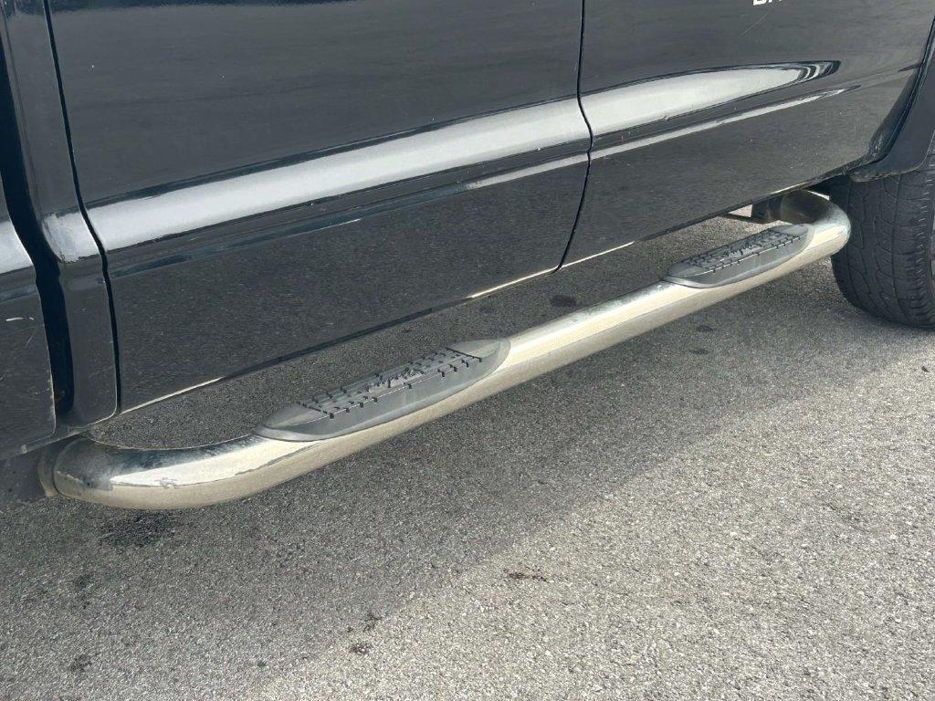 Dodge Dakota Quad Cab 131" WB 4WD Sport 2001