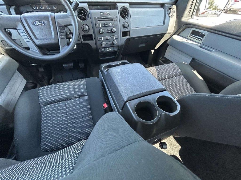 Ford F-150 4WD SuperCrew 145" Platinum 2014