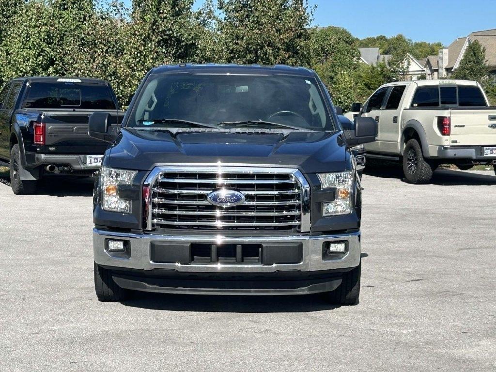 Ford F-150 2WD SuperCab 145" Lariat 2016