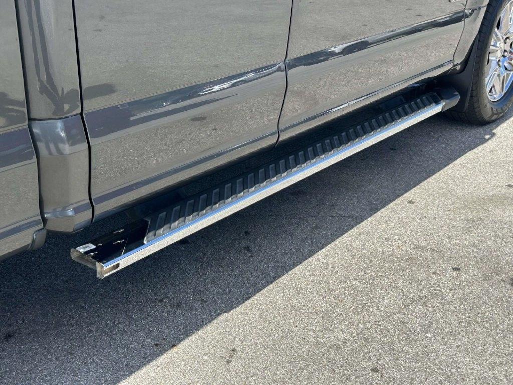 Ford F-150 2WD SuperCab 145" Lariat 2016