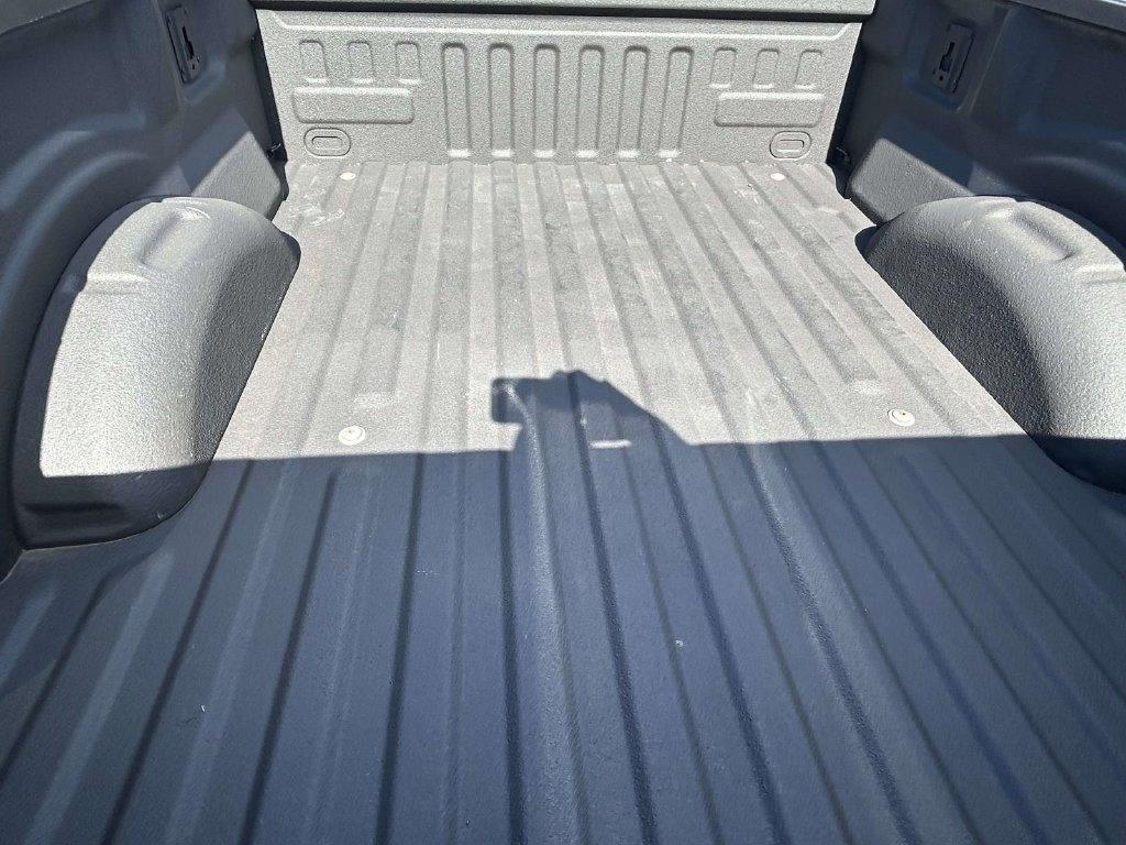 Ford F-150 2WD SuperCab 145" Lariat 2016