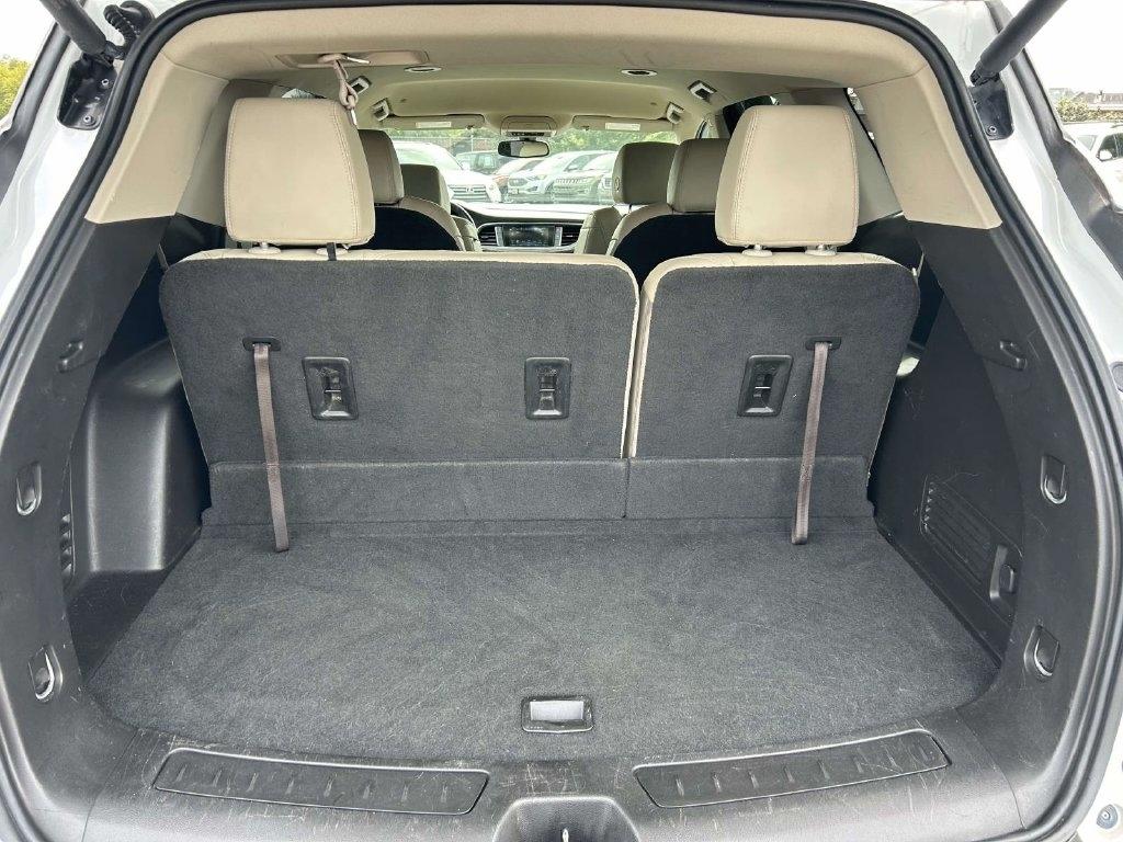 Buick Enclave FWD 4dr Essence 2019