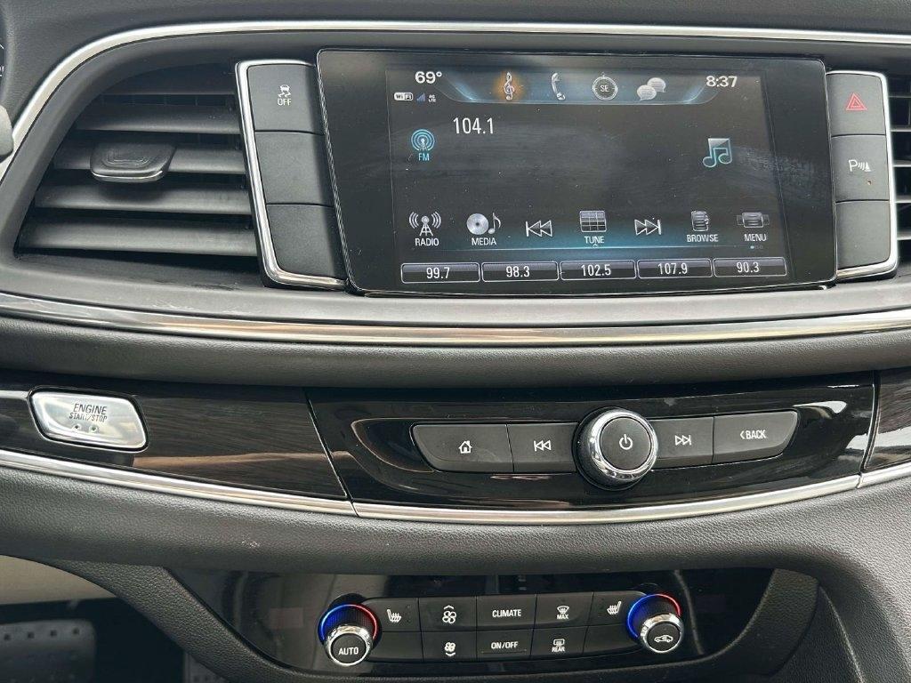 Buick Enclave FWD 4dr Essence 2019