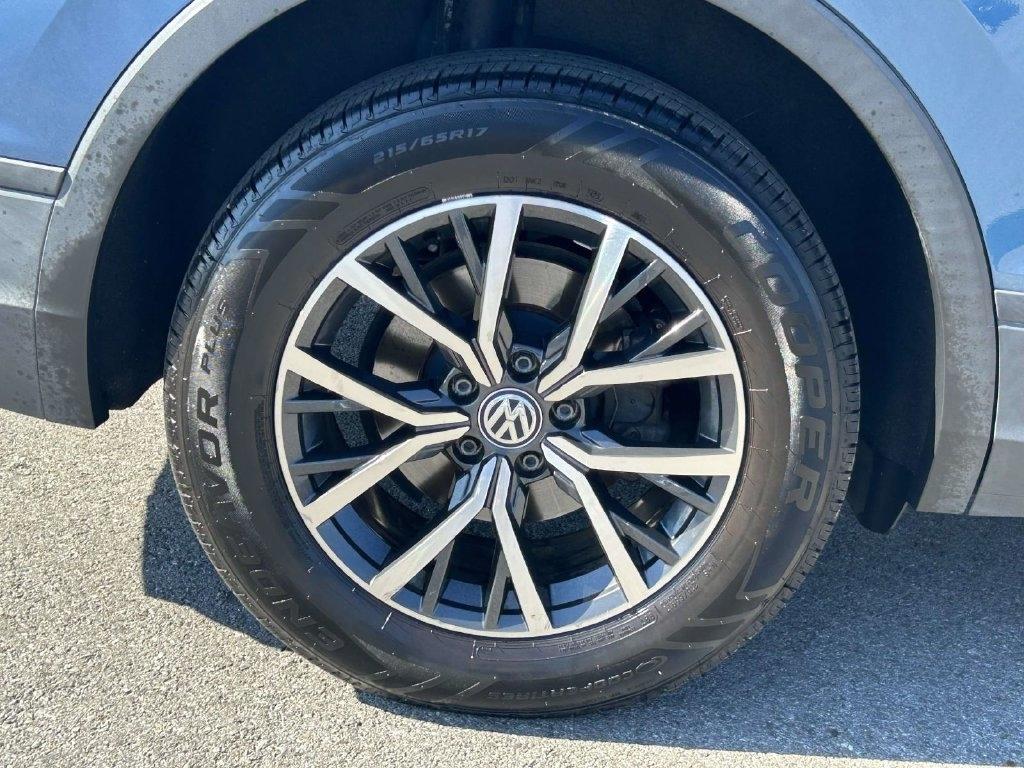 Volkswagen Tiguan 2.0T SEL R-Line Black FWD 2019