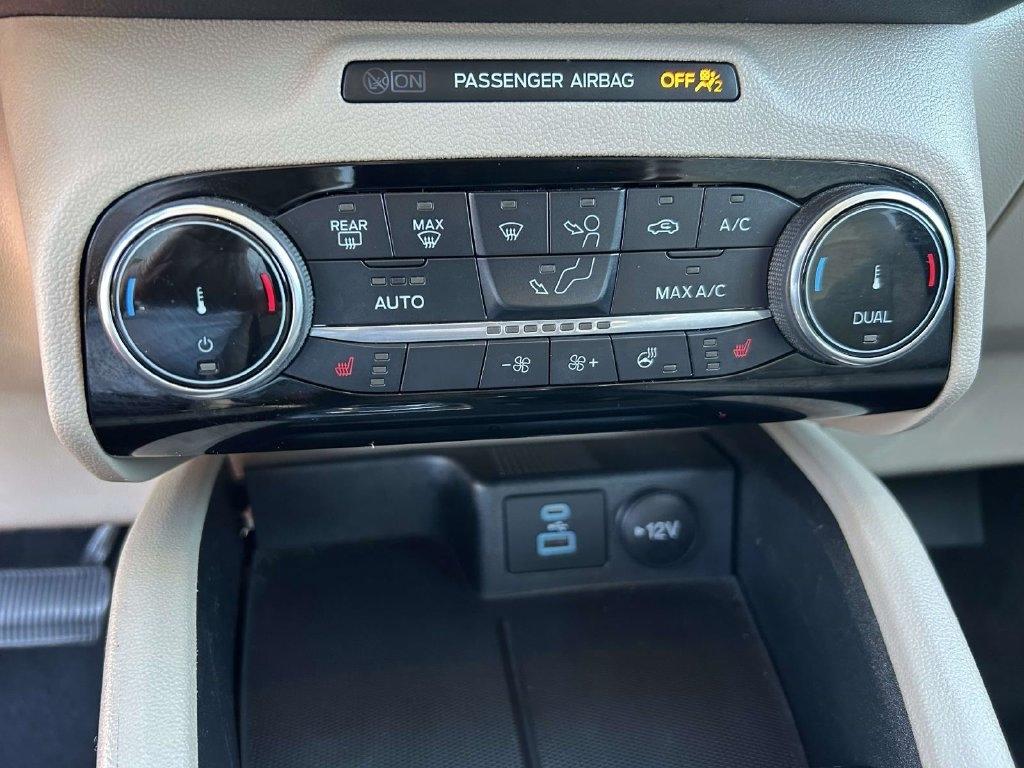 Ford Escape SEL FWD 2022