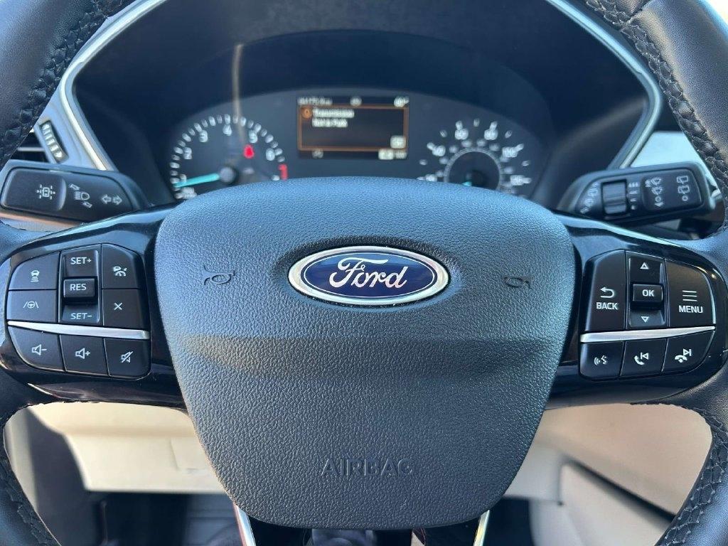 Ford Escape SEL FWD 2022