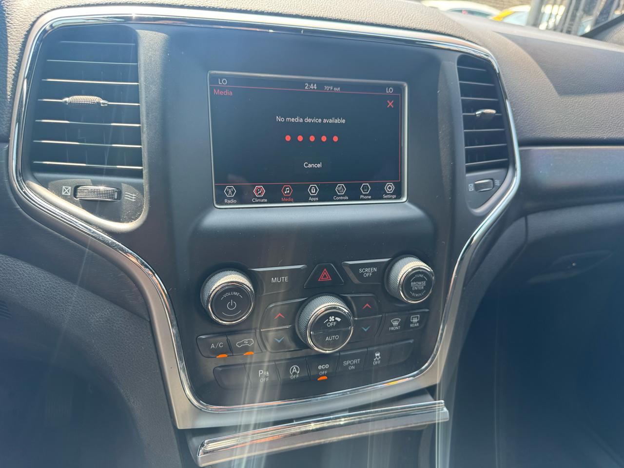 Jeep Grand Cherokee Laredo 4WD 2018