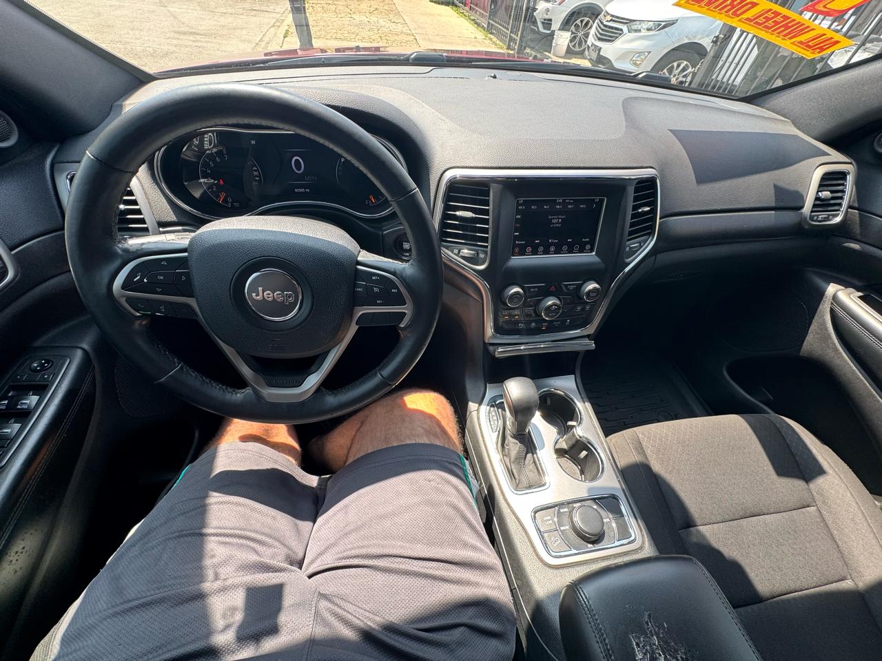 Jeep Grand Cherokee Laredo 4WD 2018