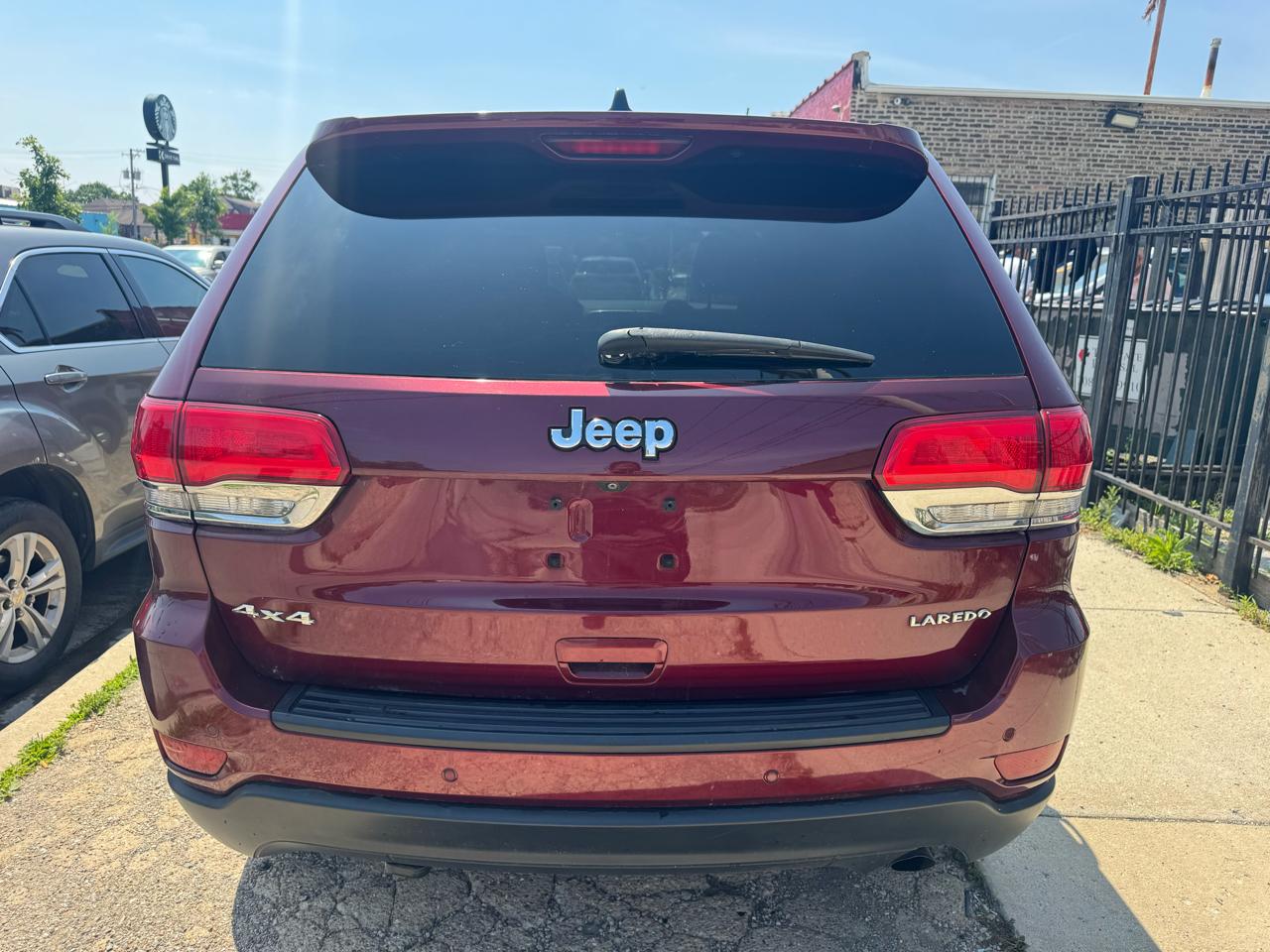 Jeep Grand Cherokee Laredo 4WD 2018