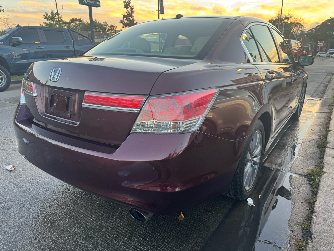 Honda Accord EX-L Sedan AT 2011 Honda Accord EX-L Sedan AT 2011