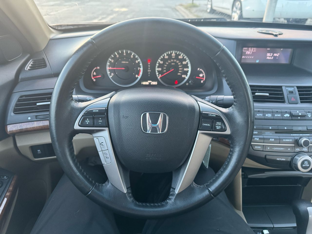 Honda Accord EX-L Sedan AT 2011 Honda Accord EX-L Sedan AT 2011