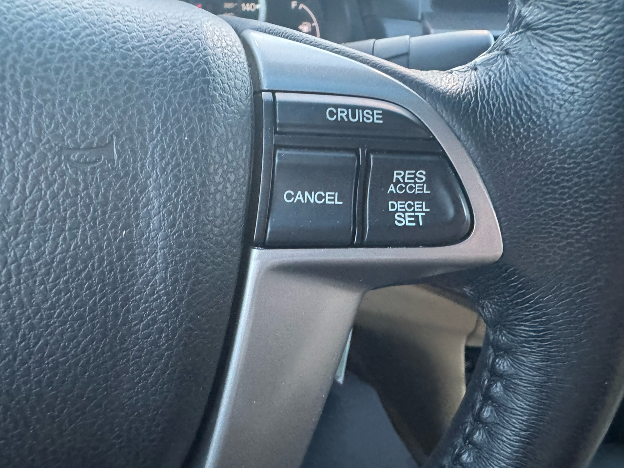 Honda Accord EX-L Sedan AT 2011 Honda Accord EX-L Sedan AT 2011