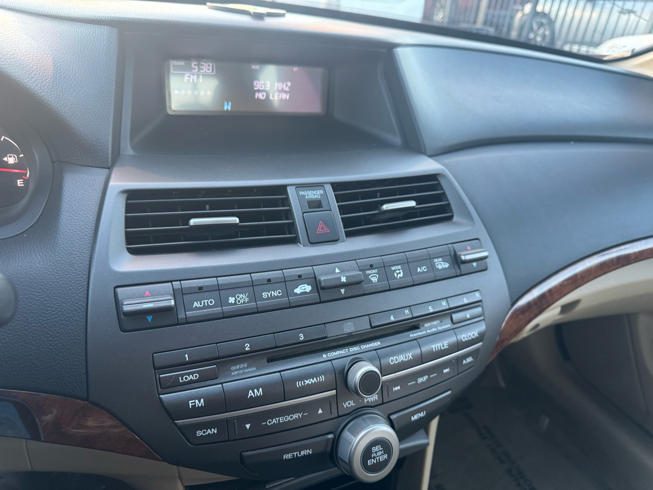 Honda Accord EX-L Sedan AT 2011 Honda Accord EX-L Sedan AT 2011