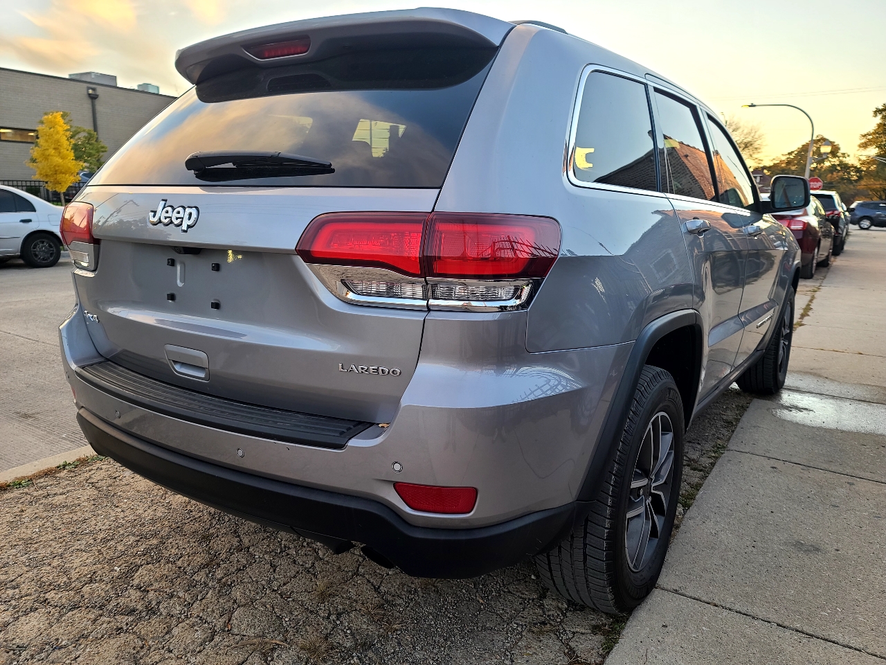 Jeep Grand Cherokee Laredo E 4WD 2020