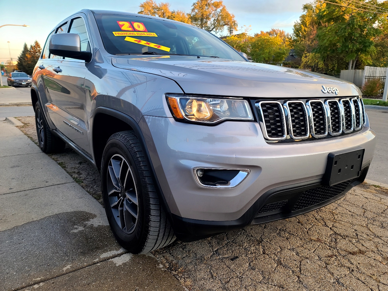 Jeep Grand Cherokee Laredo E 4WD 2020