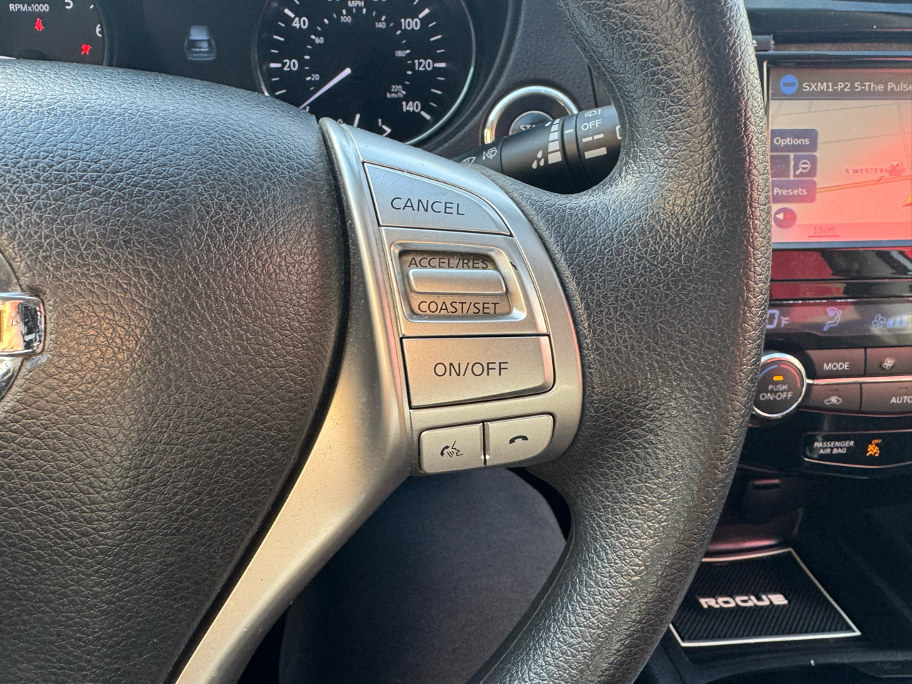 Nissan Rogue SV AWD 2015