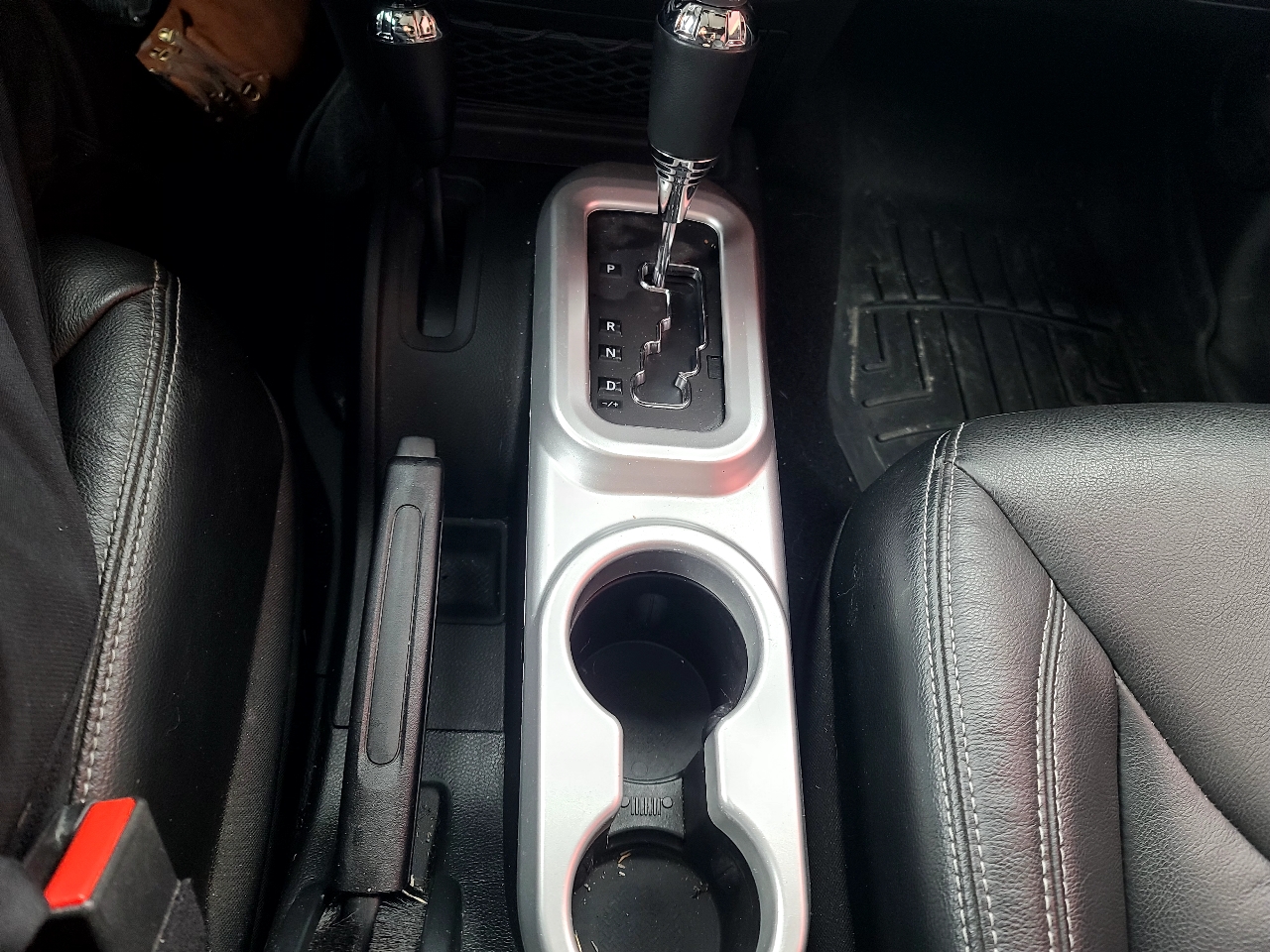 Jeep Wrangler Sahara 4WD 2016