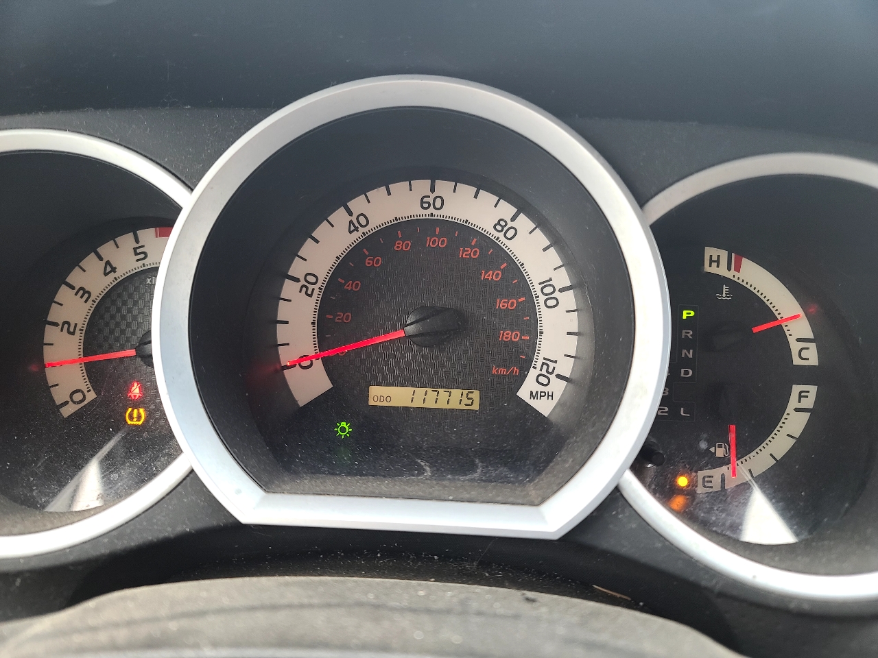 Toyota Tacoma Prerunner SR5 Double Cab V6 at 2014