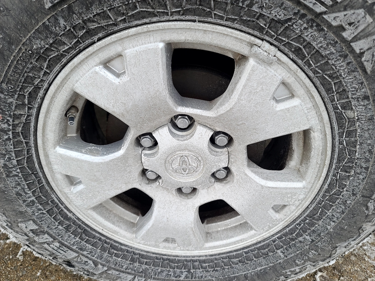 Toyota Tacoma Prerunner SR5 Double Cab V6 at 2014