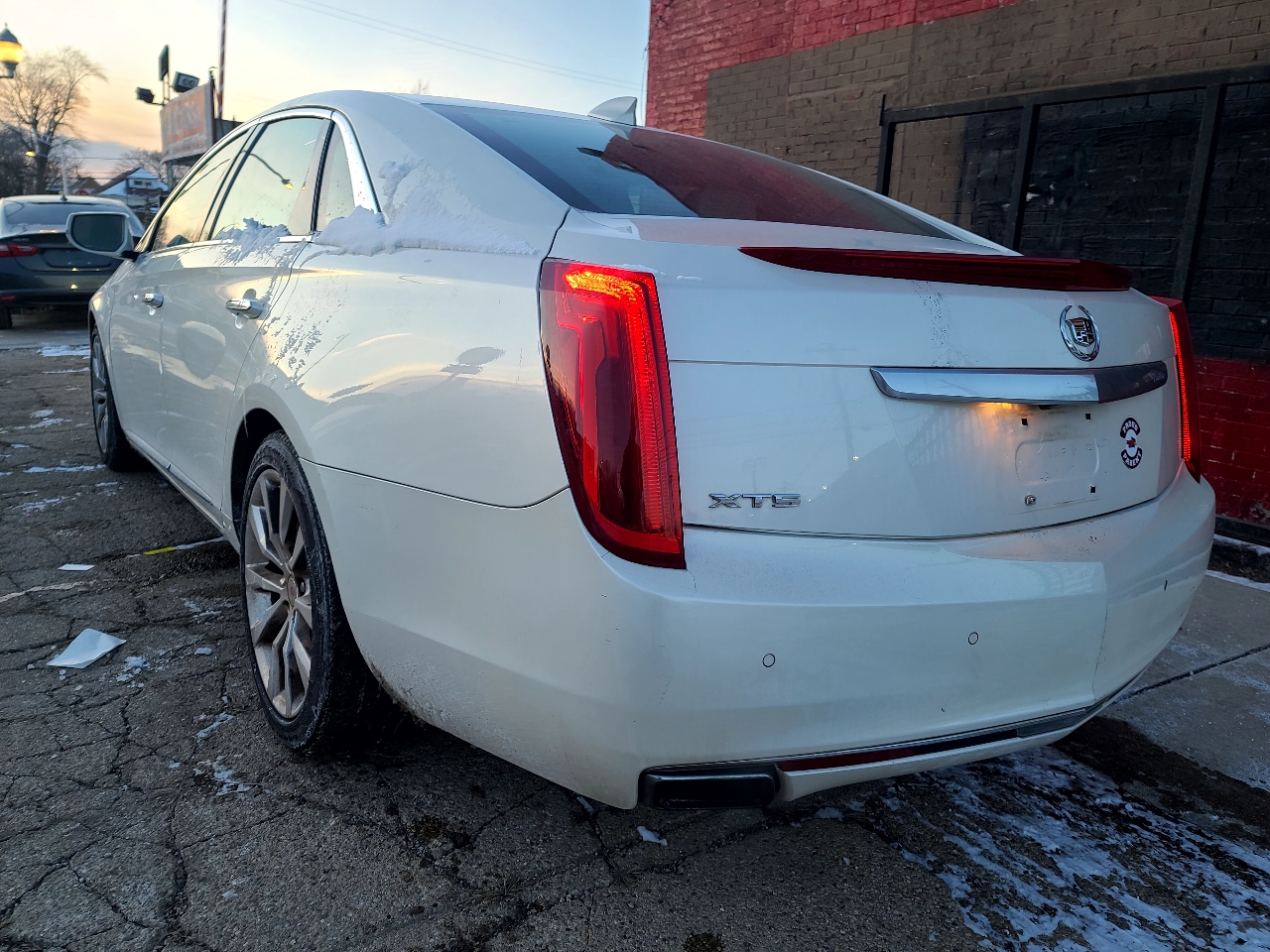 Cadillac XTS Luxury FWD 2015