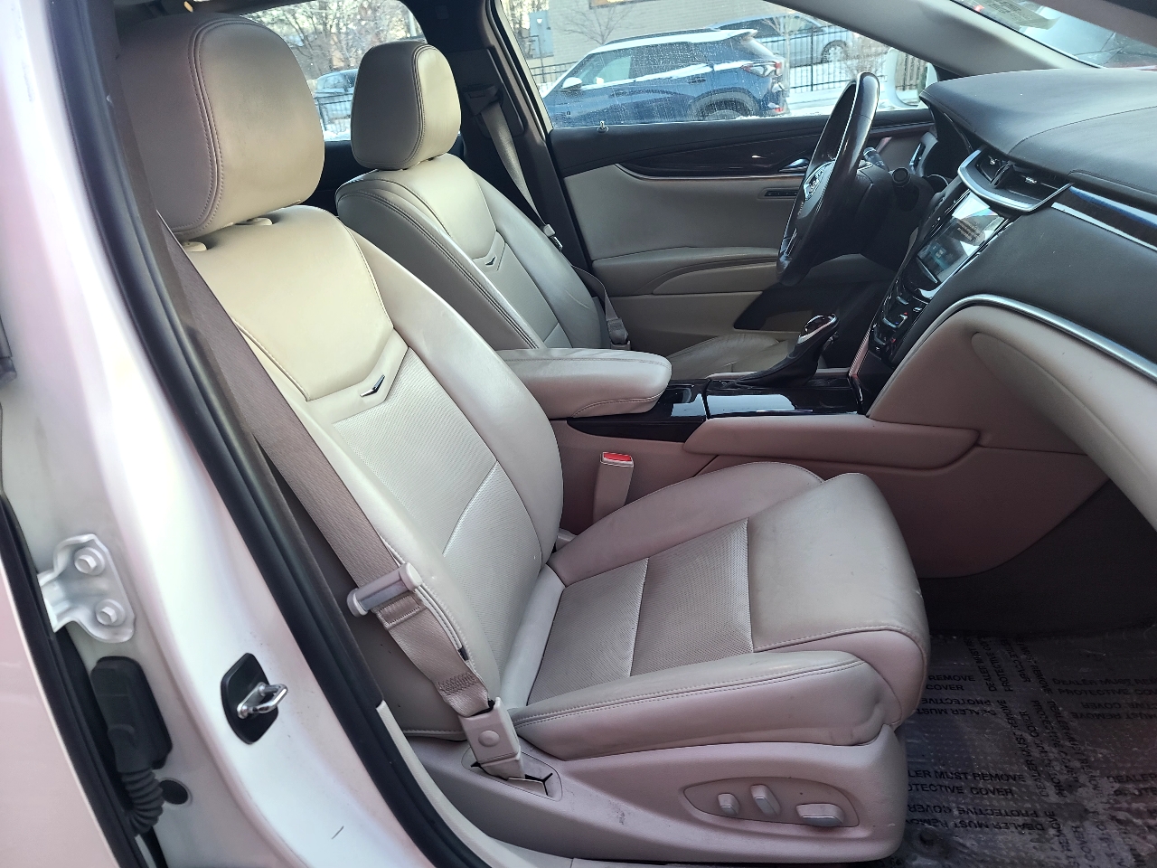 Cadillac XTS Luxury FWD 2015