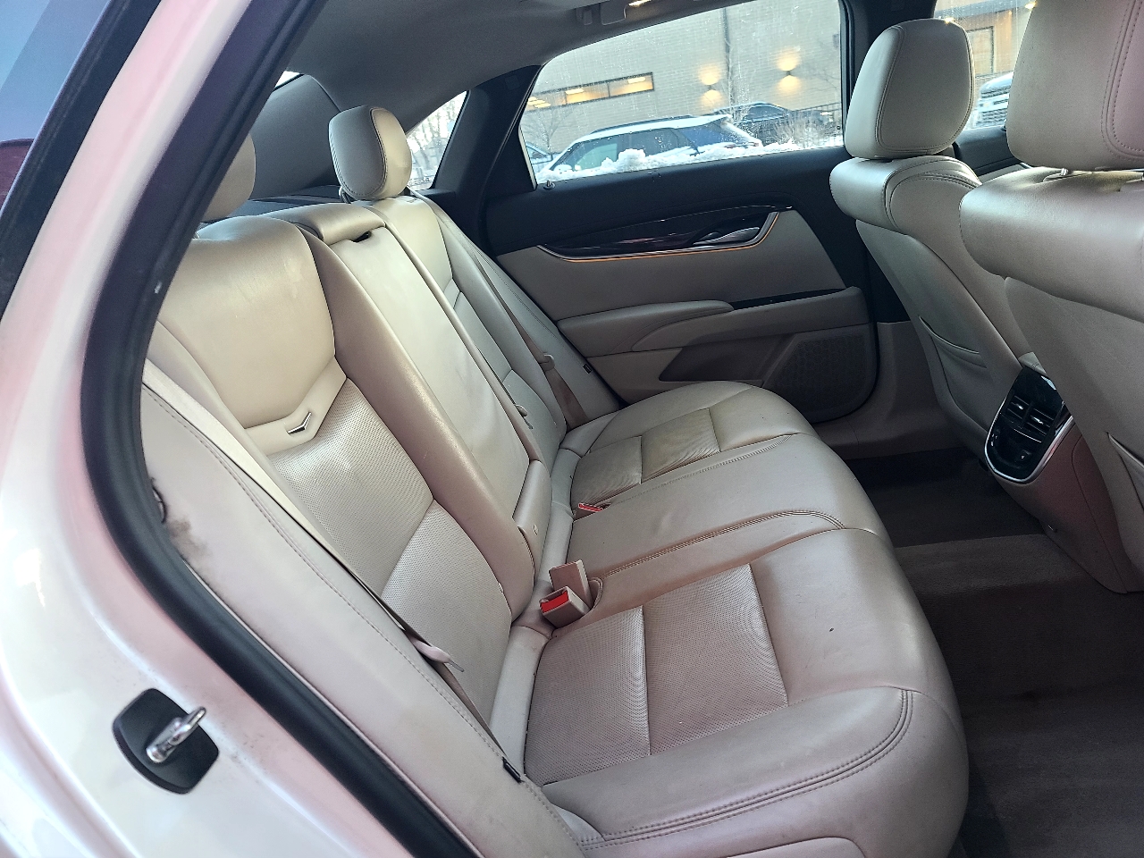 Cadillac XTS Luxury FWD 2015