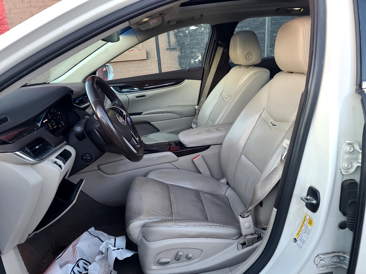 Cadillac XTS Luxury FWD 2015