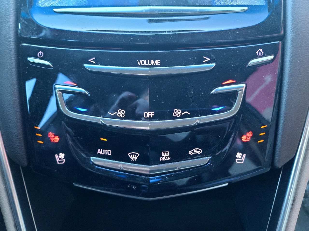 Cadillac XTS Luxury FWD 2015