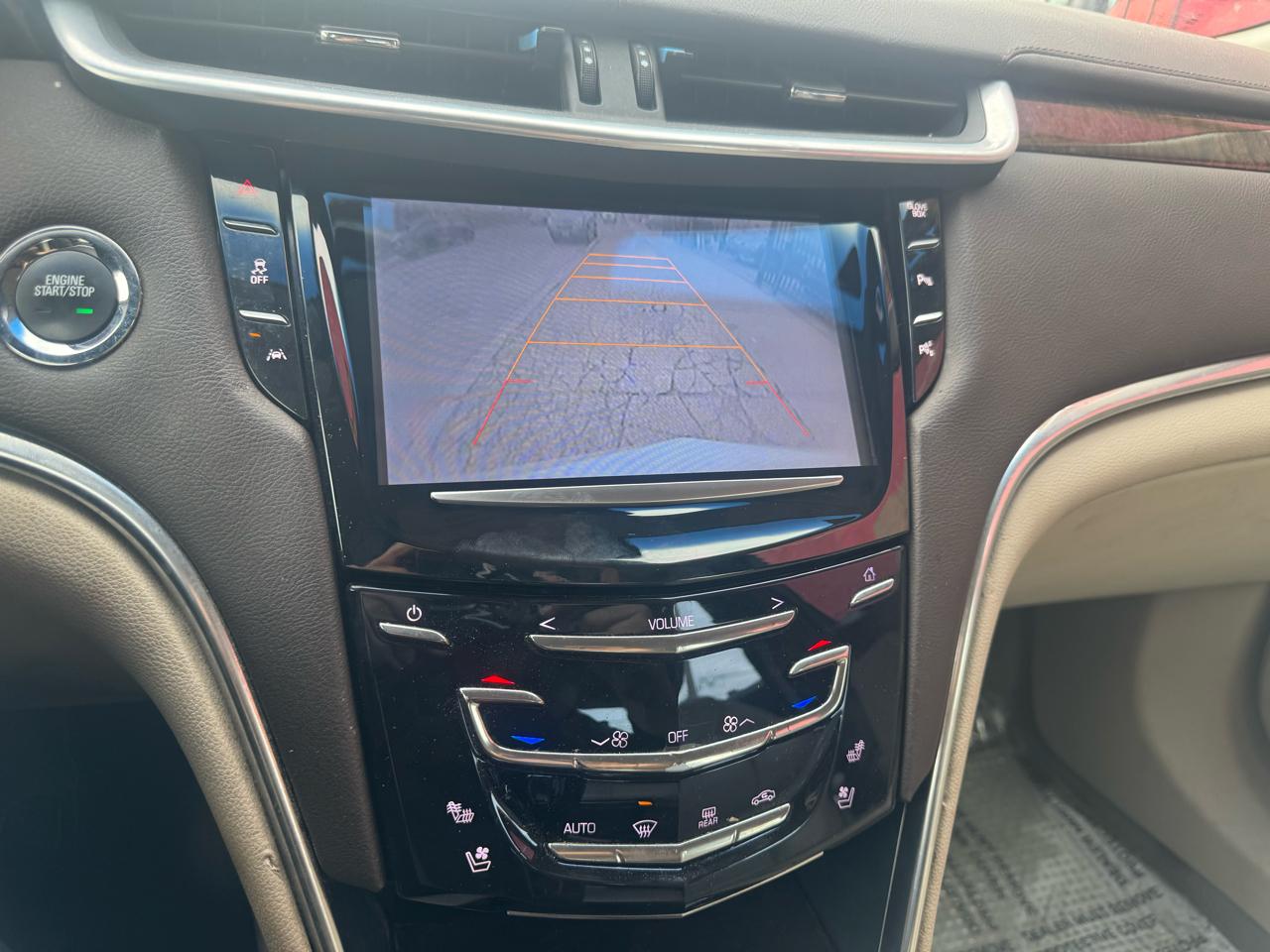 Cadillac XTS Luxury FWD 2015