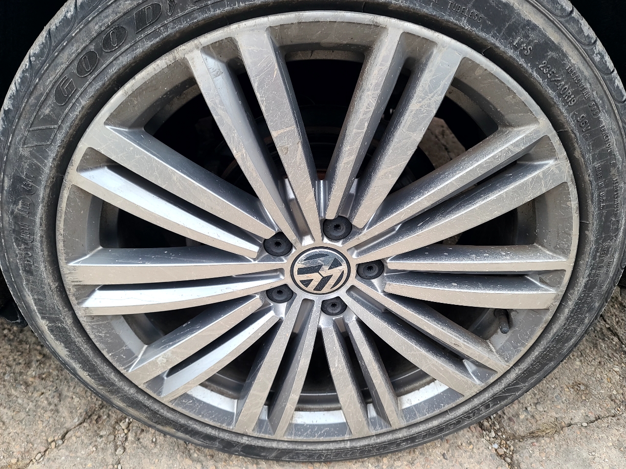 Volkswagen Passat Sport 6A 2015