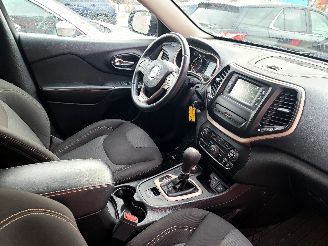 Jeep Cherokee Latitude 4WD 2017