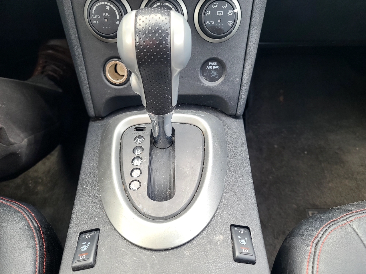 Nissan Rogue SL 2013