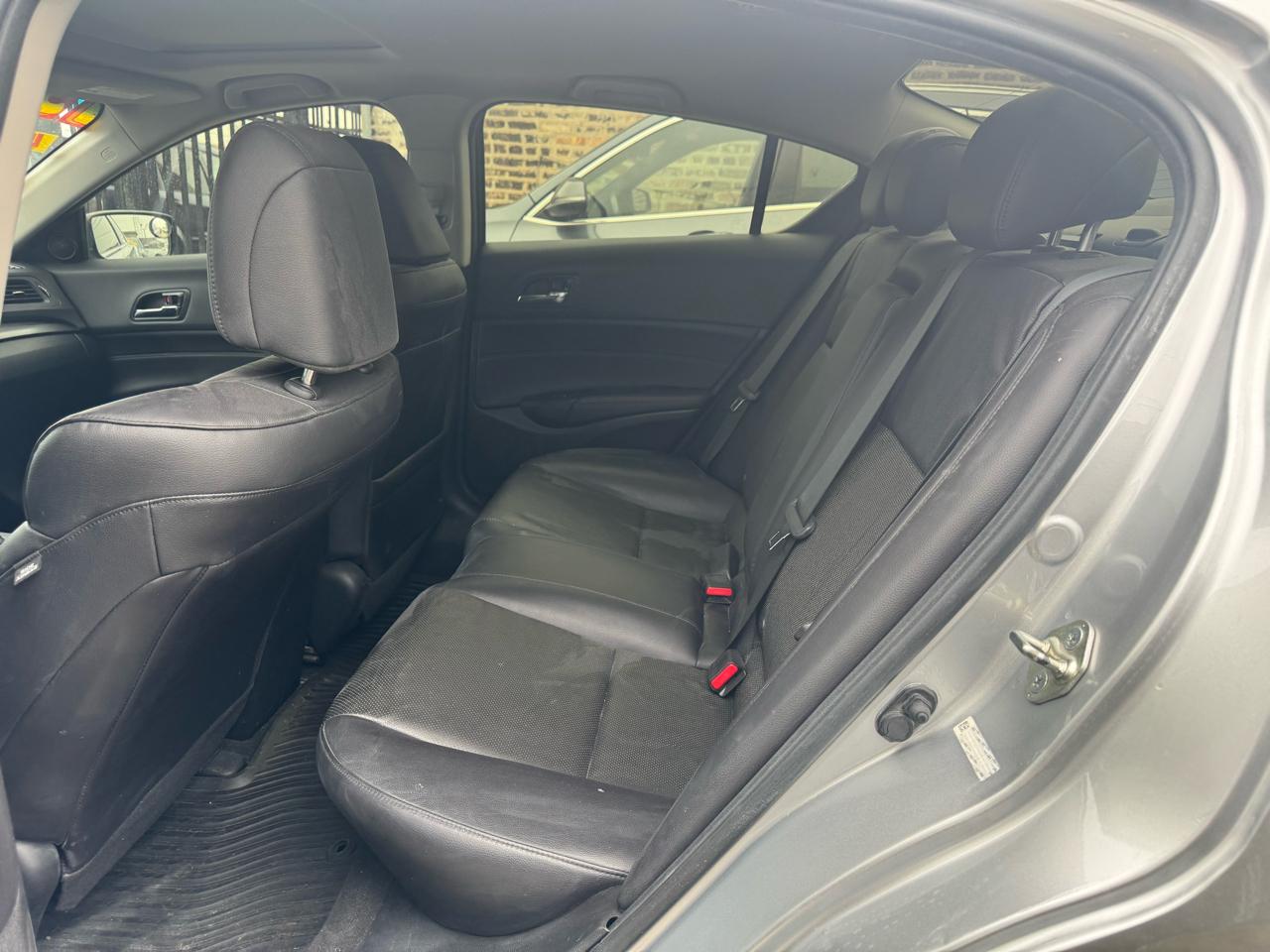 Acura ILX 5-Spd AT w/ Premium Package 2013