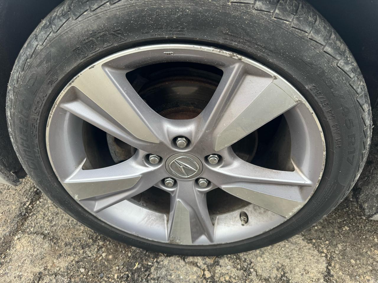 Acura ILX 5-Spd AT w/ Premium Package 2013