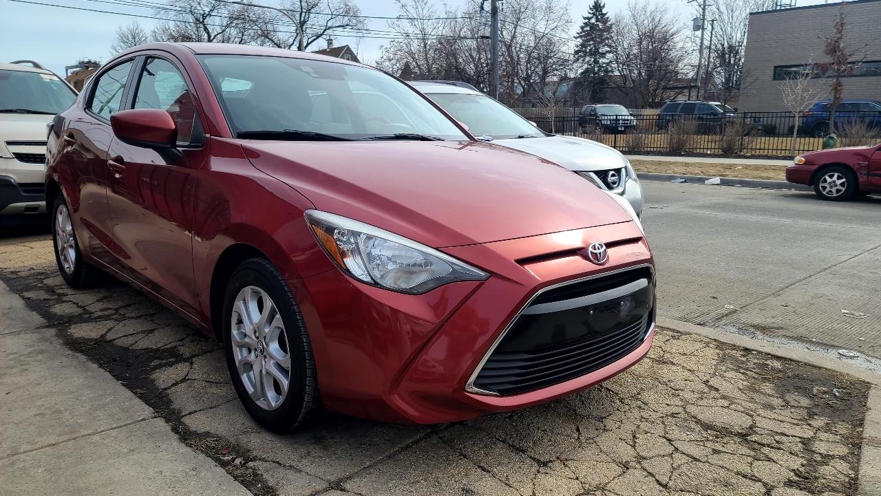 Toyota Yaris iA 6A 2017