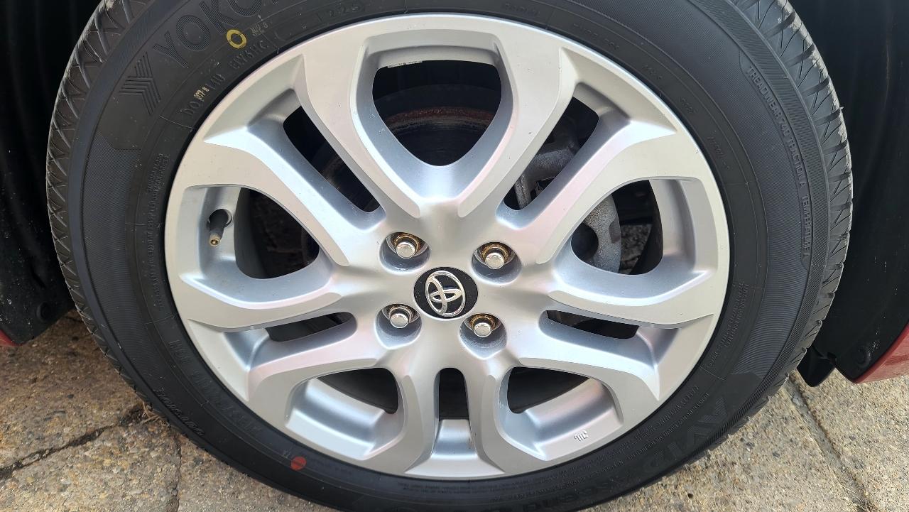 Toyota Yaris iA 6A 2017